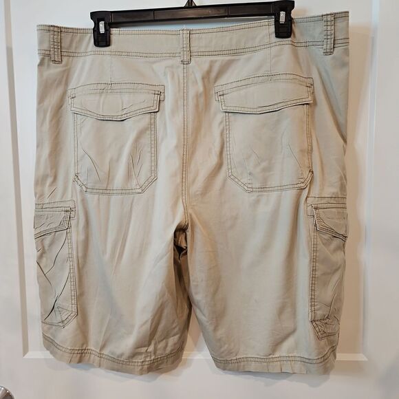 UNIONBAY Mens Cargo Shorts sz 42 - Picture 5 of 6